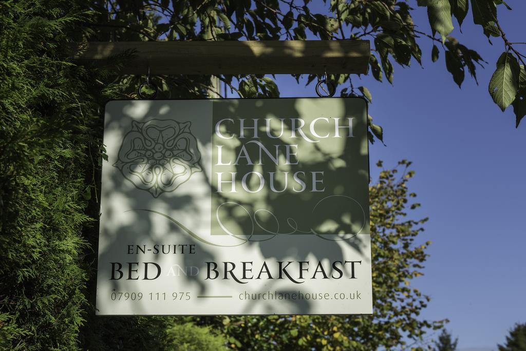 Church Lane House คาร์นฟอร์ธ ภายนอก รูปภาพ